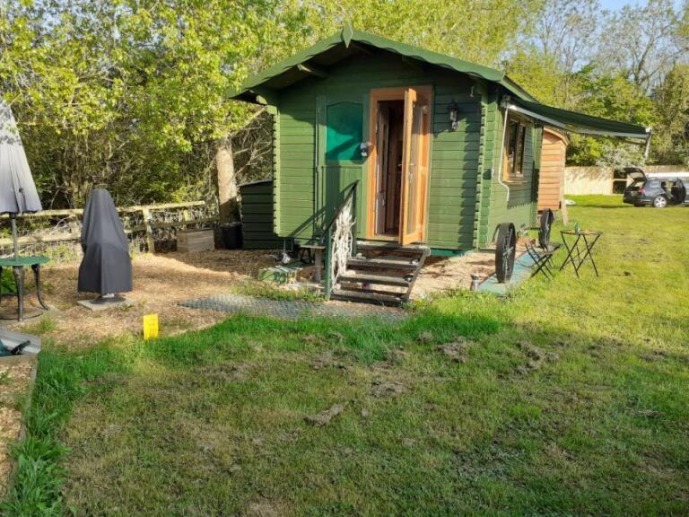 Glamping Malvern Shepherd Hut Extérieur photo